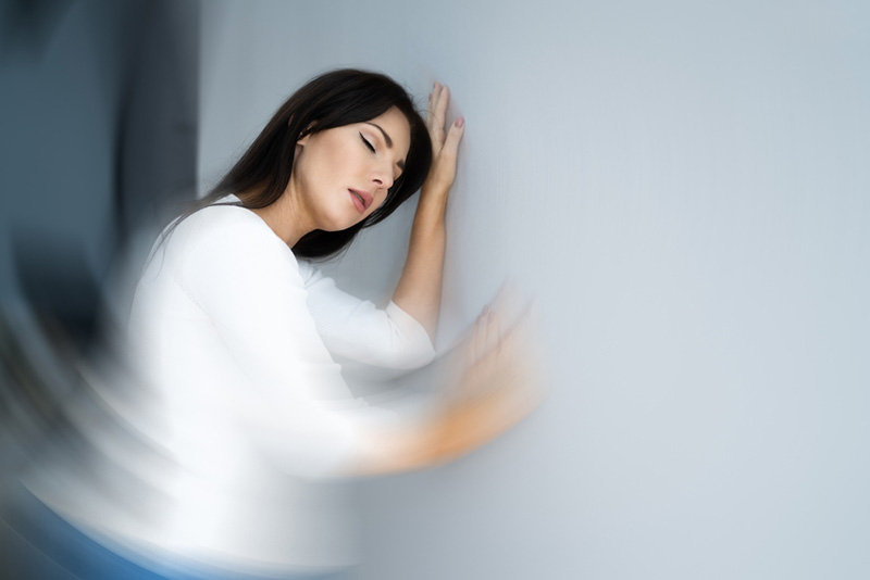 Chóng mặt hậu Covid-19 là do đâu? Phải làm gì để cải thiện?