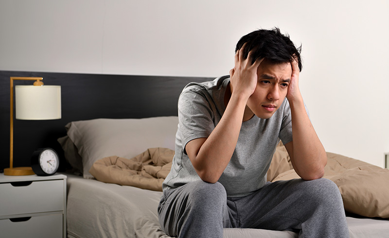 Căng thẳng, stress và các rối loạn tâm lý khác có thể khiến bạn dần rơi vào chán ăn và mất ngủ kéo dài