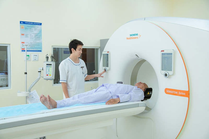 Chụp MRI có thể giúp đánh giá tình trạng bất thường của não bộ, cổ và vai gáy 
