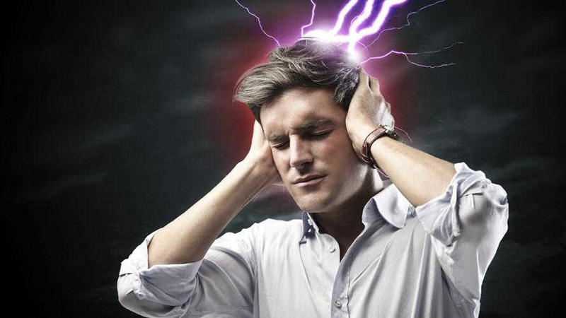 Đau đầu vận mạch: Nguyên nhân, triệu chứng và điều trị