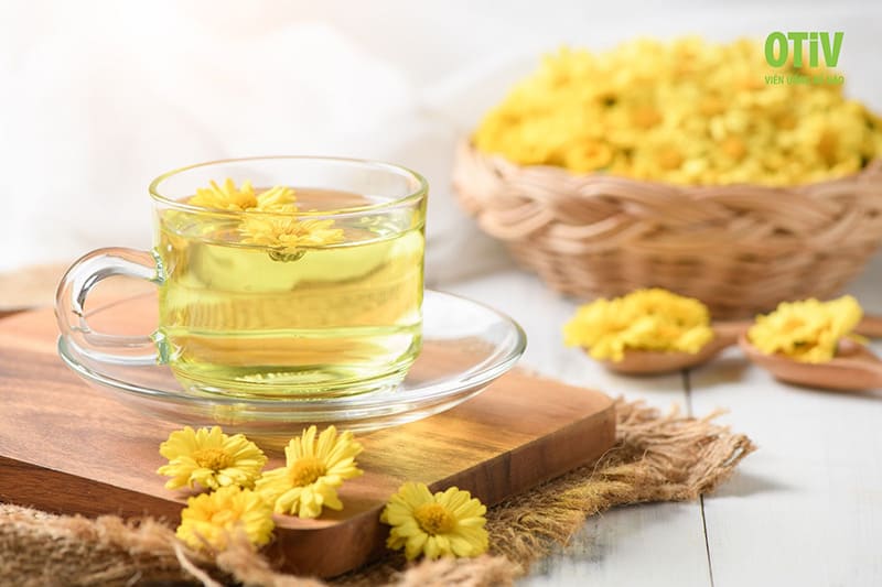 Trà hoa cúc giảm căng thẳng