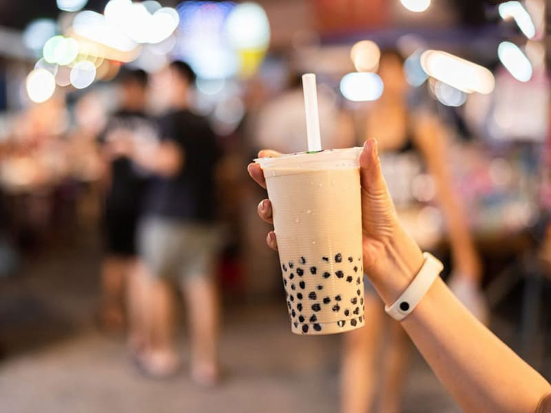 Uống trà sữa có mất ngủ hay không còn phụ thuộc vào nhiều yếu tố