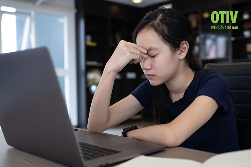 cang thang stress tu viec hoc khien tre bi dau dau Căng thẳng stress từ việc học khiến trẻ bị đau đầu