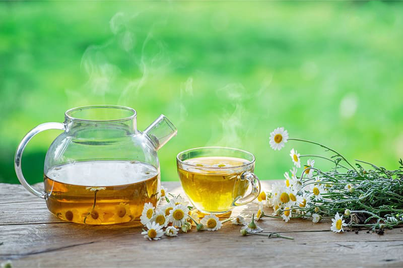 Sử dụng các loại trà thảo mộc có thể hỗ trợ giấc ngủ