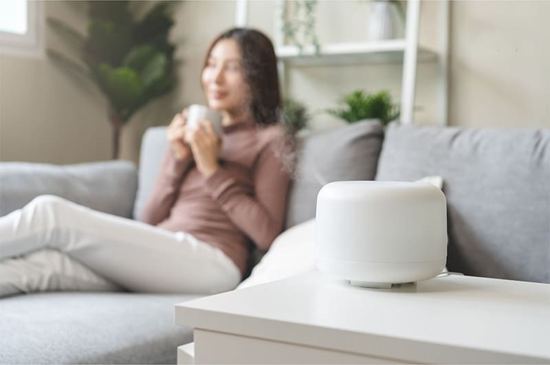 xông tinh dầu tạo cảm giác thư giãn