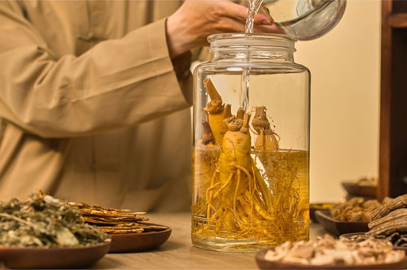 nhân sâm ngâm rượu là biện pháp hữu hiệu