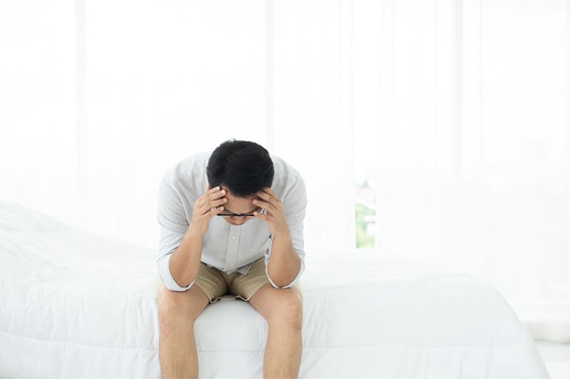 đau đầu khi cúi xuống liên quan đến bệnh lý nguy hiểm về não bộ