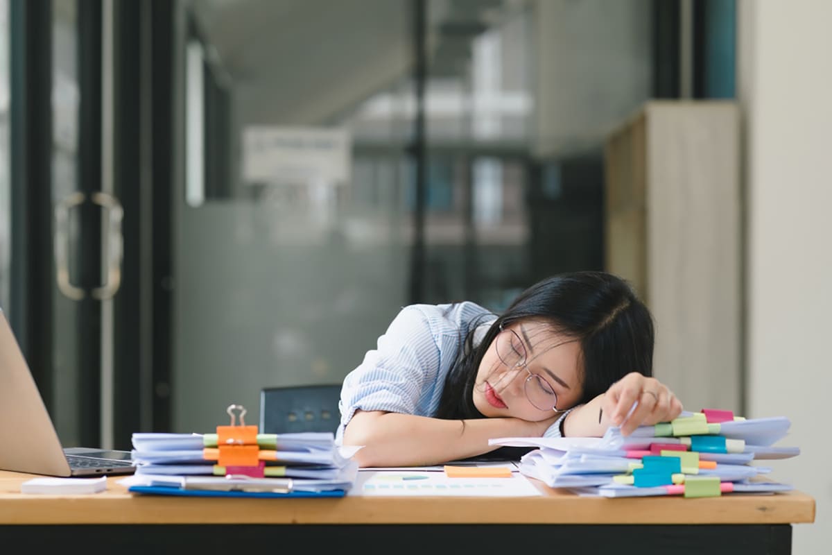 ngủ quên ban ngày có thể do bệnh lý