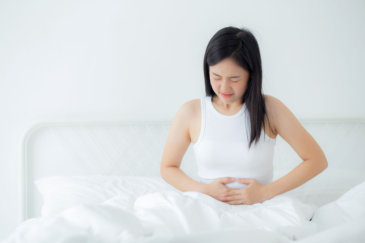 thức khuya làm tăng nguy cơ đau dạ dày